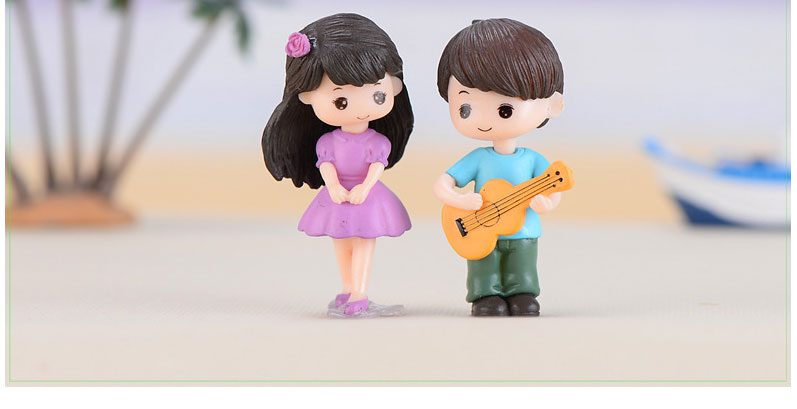 2PCS-Guitar-Boy-Girl-Lover-Miniature-Figurine-Doll-House-Mini-Fairy-Garden-Decoration-Cartoon-Cake-Ornament-Toy-DIY-Accessories-33015280098
