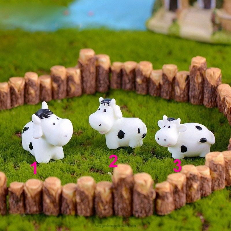 Cow Family Mini Animal Statue Model Car Ornament Craft Bonsai Decor Miniature Home Fairy Garden Decoration