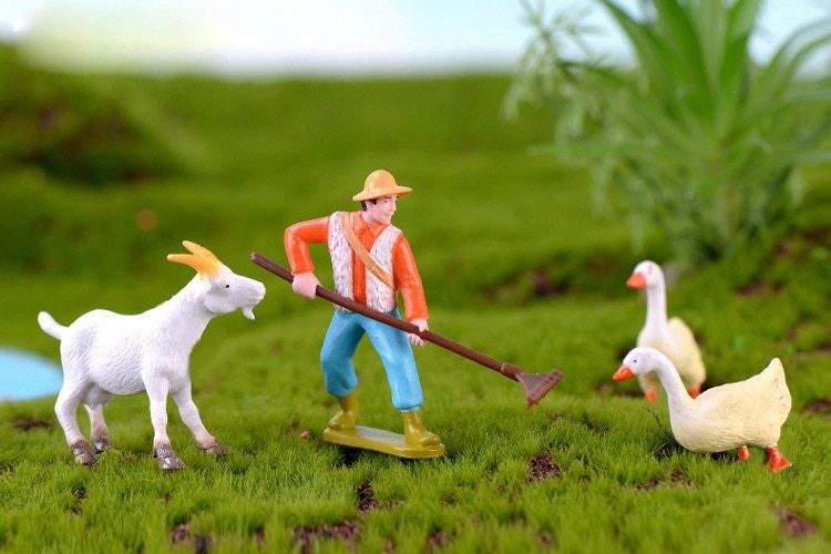DIY-Farmland-Worker-Pig-Horse-Cow-sheep-Duck-Animal-Model-figurine-Goat-home-decor-miniature-fairy-garden-decoration-accessories-32962934088