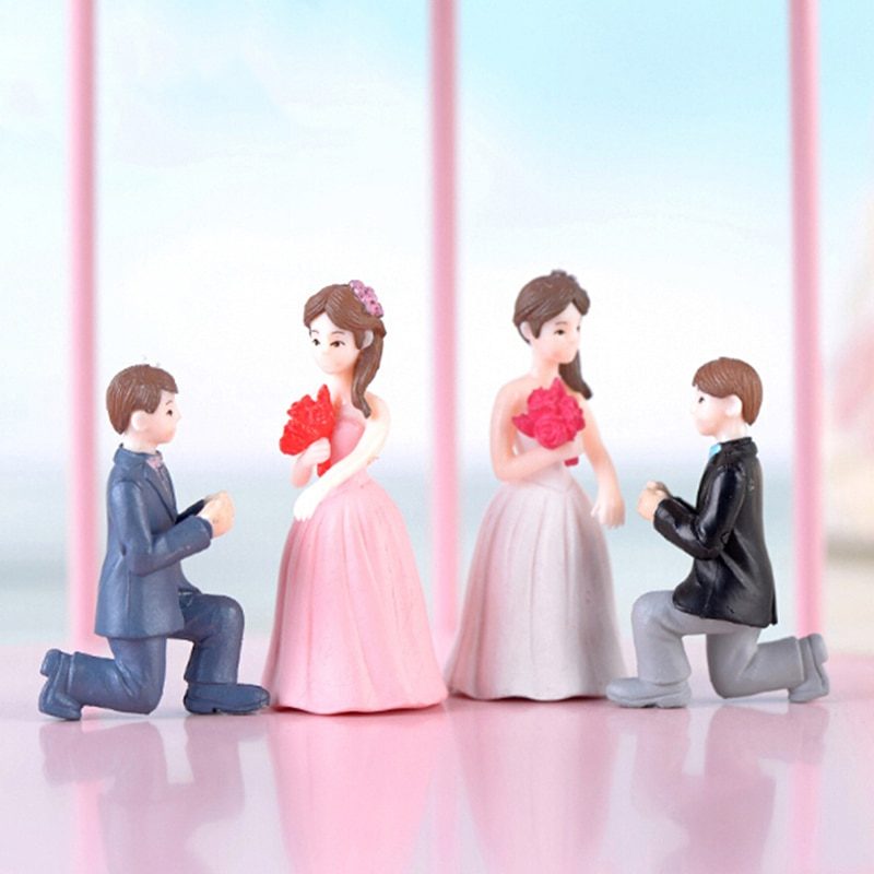 Propose Marriage Lover Figurines Wedding Doll Miniatures Couple Models Diy Pvc Craft Ornament Garden Decoration Propose Marriage Lover Figurines Wedding Doll Miniatures Couple Models Diy Pvc Craft Ornament Garden Decoration