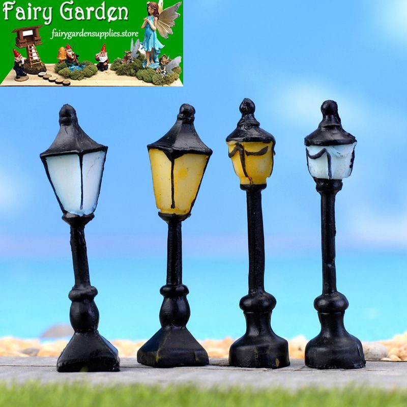 Vintage Streetlight Lamp Retro Mini Street Lamp Miniature Garden Ornament Streetlight Figurines Fairy Garden Decoration Resin Craft Light Micro Landscaping Diy Fairy Garden Accessories