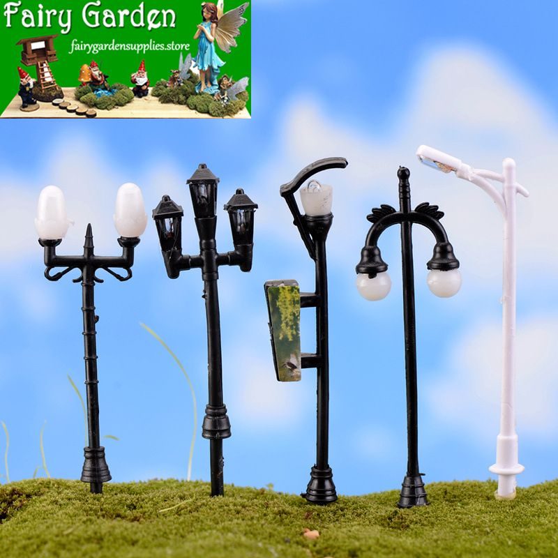 Vintage Streetlight Lamp Retro Mini Street Lamp Miniature Garden Ornament Lighting Figurines Fairy Garden Decoration Resin Craft Light Micro Landscaping Diy Fairy Garden Accessories