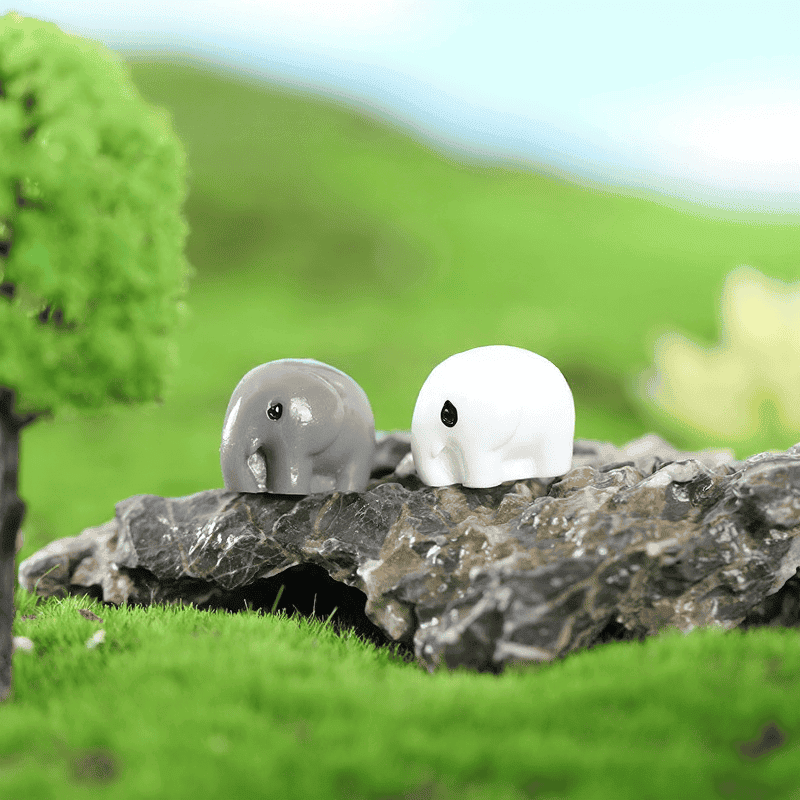 Fairy Garden Micro Landscape Miniature Garden Fairy Garden Decoration Fairy Garden Accessories Lovers Small Elephant Fleshy Diy Decorate Moss Ecology Bottle Essential