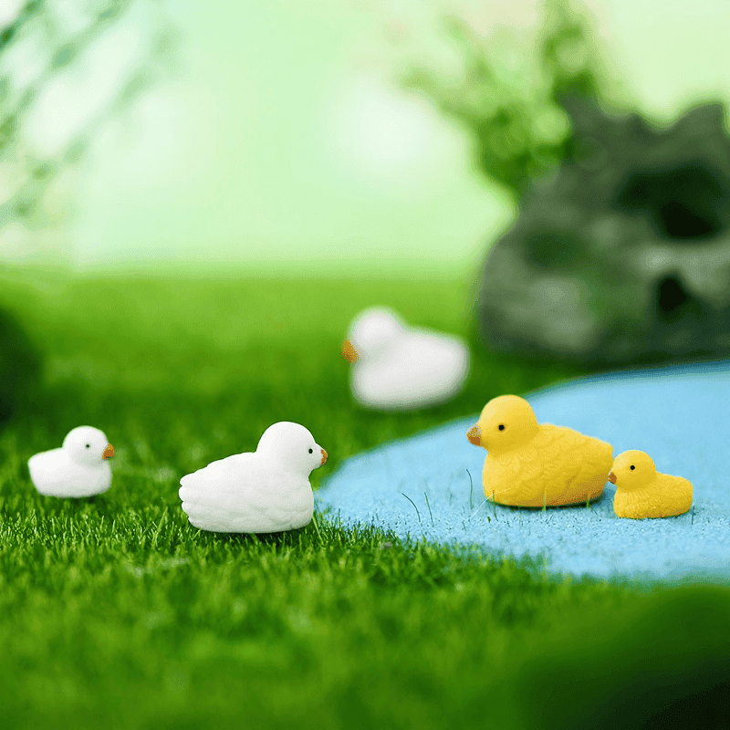 Terrariums Fairy Garden Mini Cute Little Yellow Duck Resin Crafts For Home Plants Decoration Miniature Dollhouse Bonsai Fairy Garden Ornaments Diy Aquarium Fairy Garden Accessories Yellow Duck Resin Crafts Doll Toys