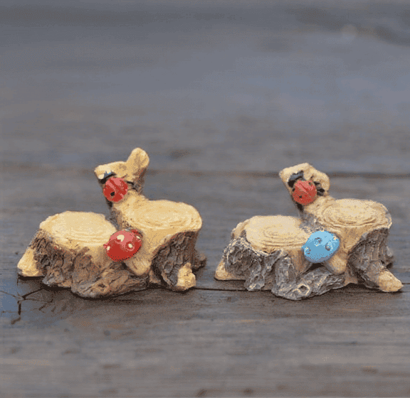 Indoor Succulent Mini Fairy Garden Stump Decoration Terrariums Fairy Garden Accessories Supplies Small Mushroom Ladybug Stub Stump Resin Stake Original Craftwork Pot Bonsai Micro Landscape Miniature Garden Plants Figurine