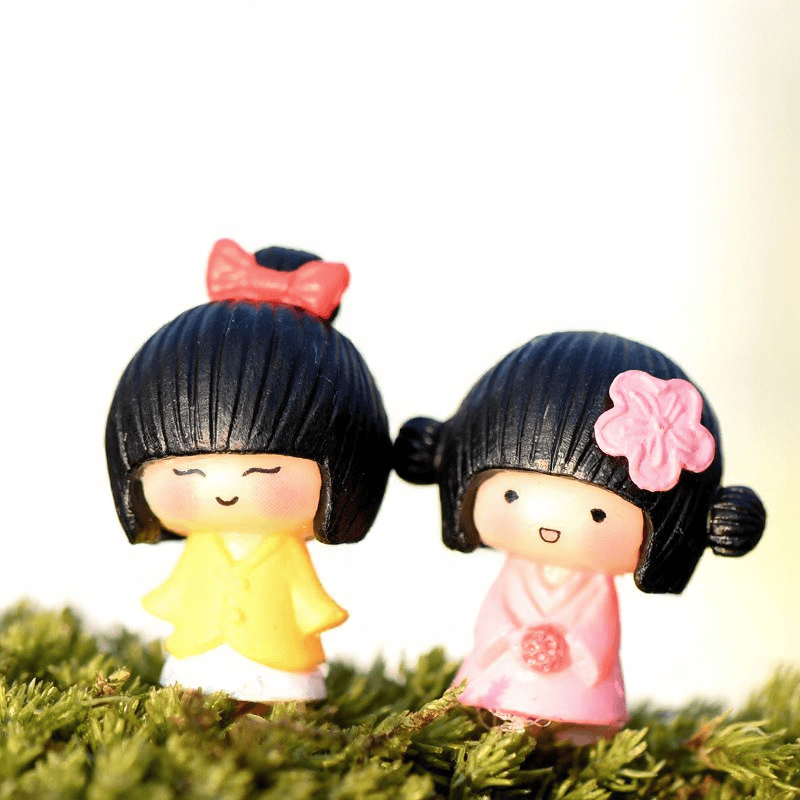Cartoon Girl Fairy Garden Figurine Mini Resin Doll For Moss Micro Landscape, Miniature Garden Ornament Picture Of Fairy Garden Supplies