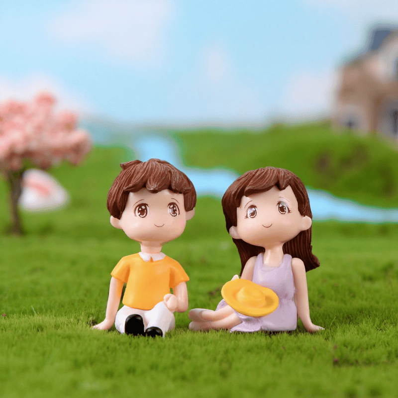 2Pcs Mini Figures Fairy Garden Ornament Summer Sweety Lovers Couple Home Decoration Accessories Dollhouse Figurines Miniature Picture Of Fairy Garden Supplies