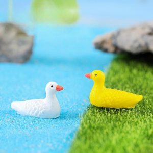 Modeling Animals Yellow Seagull Anime Figure Resin Cartoon Landscape Ornaments Creative Crafts Pendant Materials Figma Gifts Image From Fairy Garden Supplies