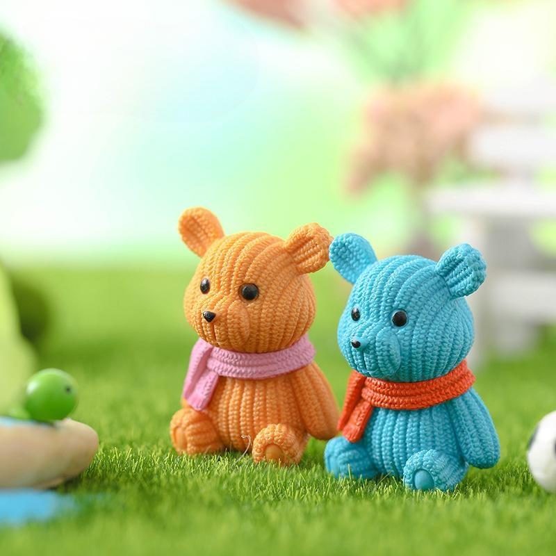 Mini Scarf Bear Figurine Cute Cartoon Bear Ornament for Micro Landscape Succulent Plants Desktop Decoration Photo from Fairy Garden Supplies Mini Scarf Bear Figurine Cute Cartoon Bear Ornament For Micro Landscape Succulent Plants Desktop Decoration Photo Of Fairy Garden Supplies