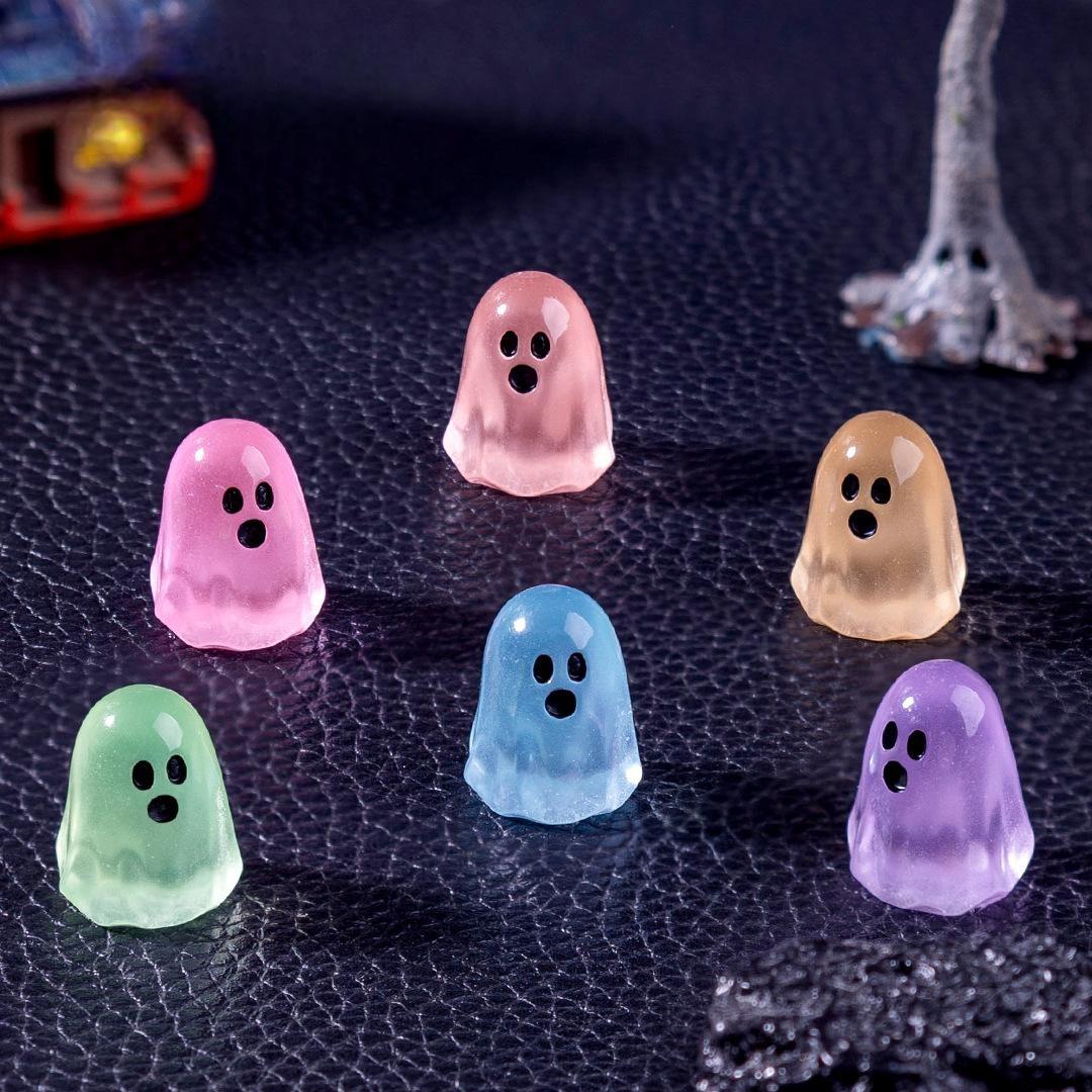 Glow In The Dark Cute Ghost Mini Decorations Diy Fairy Garden Accessories Halloween Miniature Figurines Micro Landscape Terrarium Hanging Ornaments Glow In The Dark Cute Ghost Mini Decorations Diy Fairy Garden Accessories Halloween Miniature Figurines Micro Landscape Terrarium Hanging Ornaments