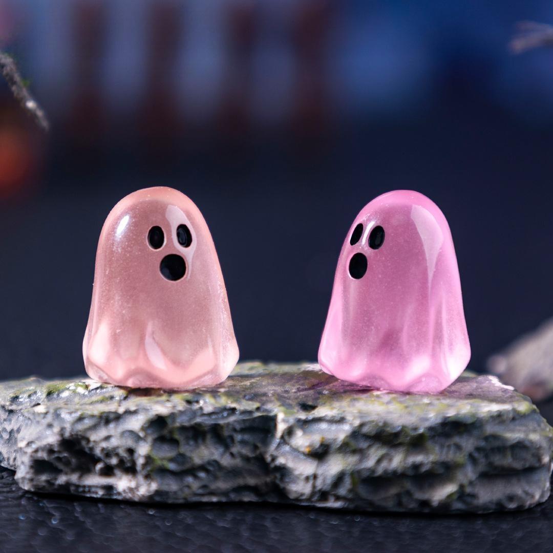 Glow In The Dark Cute Ghost Mini Decorations Diy Fairy Garden Accessories Halloween Miniature Figurines Micro Landscape Terrarium Hanging Ornaments Glow In The Dark Cute Ghost Mini Decorations Diy Fairy Garden Accessories Halloween Miniature Figurines Micro Landscape Terrarium Hanging Ornaments