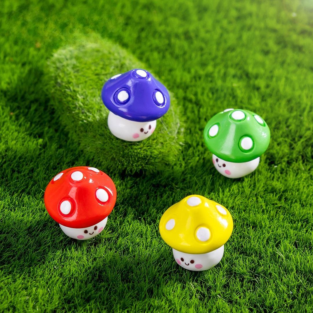 Artificial Jungle Mushroom Mini Figurines For Moss Micro Landscape, Diy Bonsai Gardening Layout Accessories, Tiny Ornaments For Terrarium Moss Bottle Decor Artificial Jungle Mushroom Mini Figurines For Moss Micro Landscape, Diy Bonsai Gardening Layout Accessories, Tiny Ornaments For Terrarium Moss Bottle Decor
