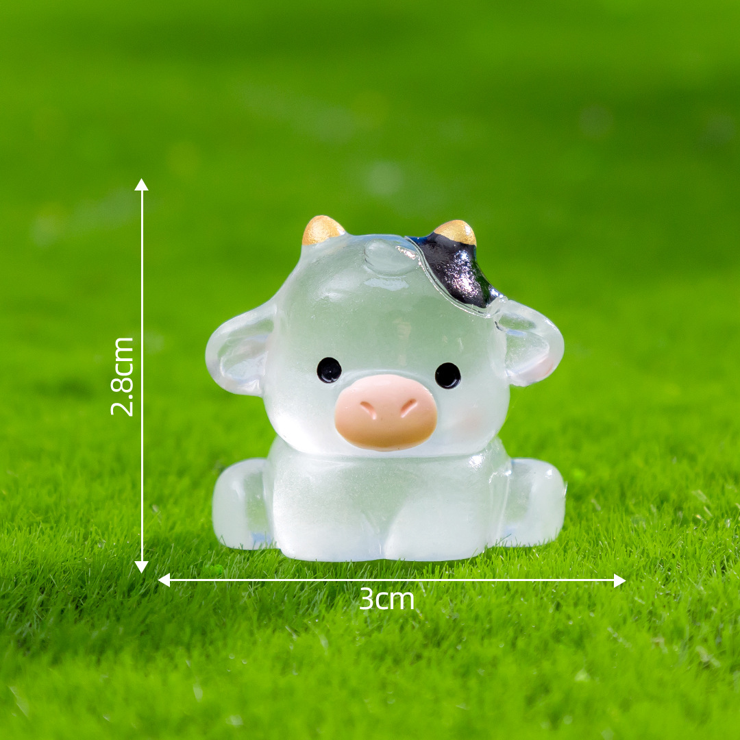 Cute Glow-in-the-dark Cow Resin Mini Figurines Diy Gardening Landscape Accessories For Moss Terrarium Micro Landscape Tiny Tabletop Mini Ornaments Cute Glow-in-the-dark Cow Resin Mini Figurines Diy Gardening Landscape Accessories For Moss Terrarium Micro Landscape Tiny Tabletop Mini Ornaments